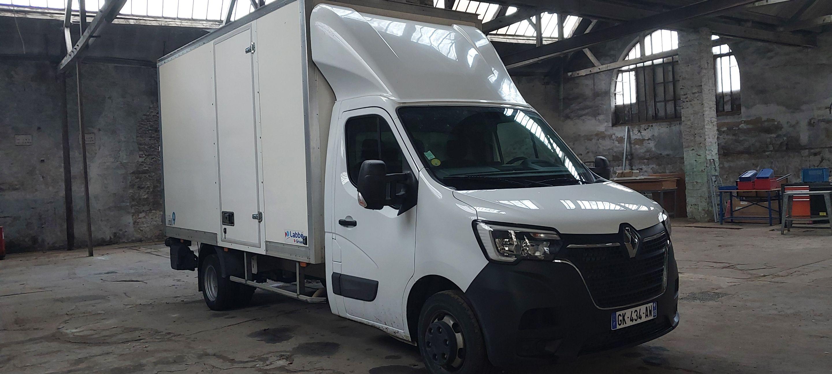 Renault MASTER III 2022 à Lurcy-Lévis