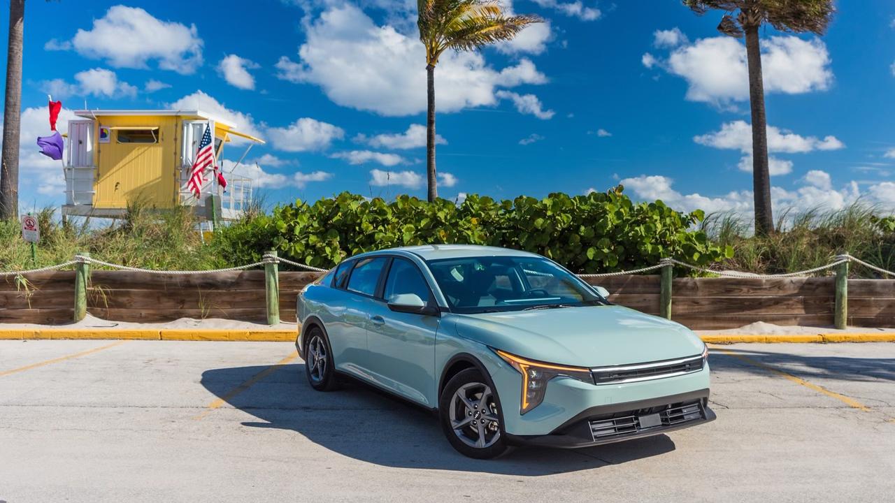 Kia K4 2025 in Miami, FL