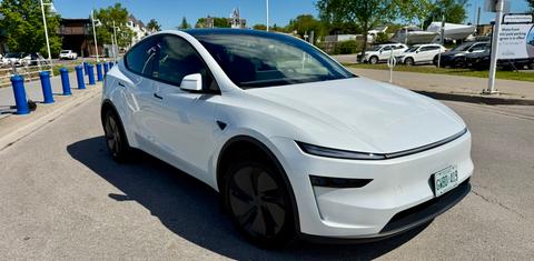 Tesla Model Y 2026