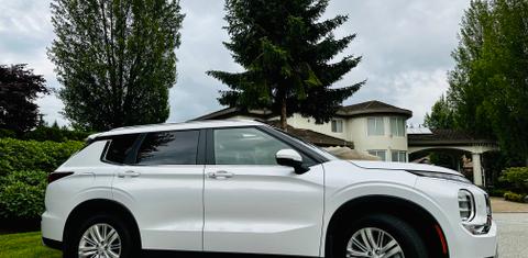 Mitsubishi Outlander 2024