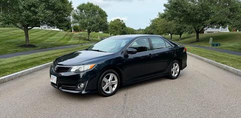 Toyota Camry 2014