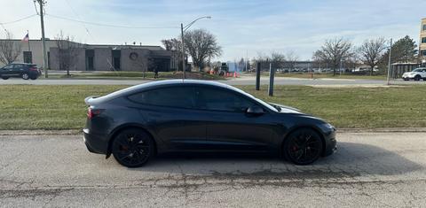 Tesla Model 3 2024