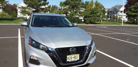 Nissan Altima 2022