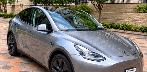 Tesla Model Y 2025
