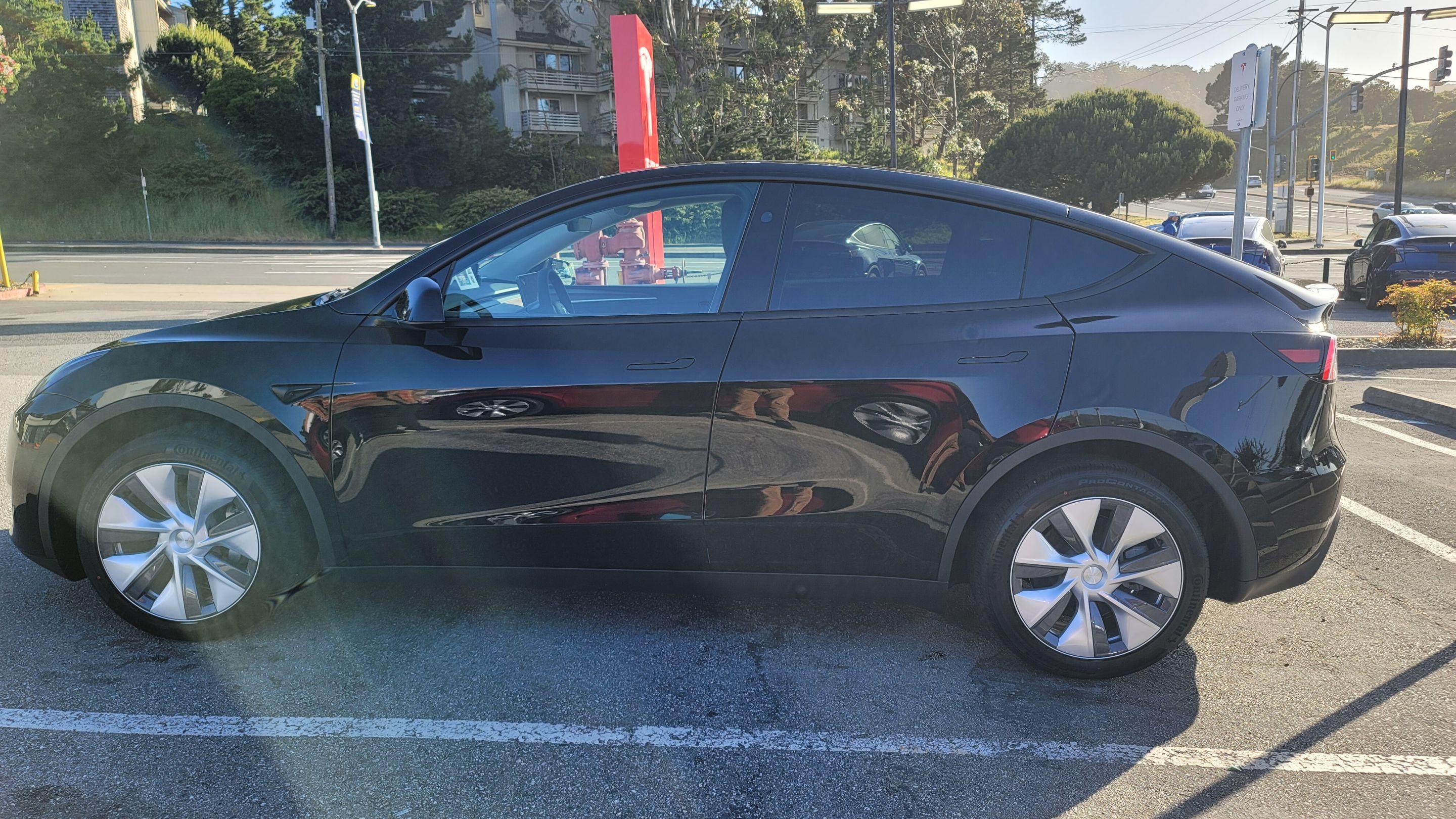 Tesla Model Y 2024 in 