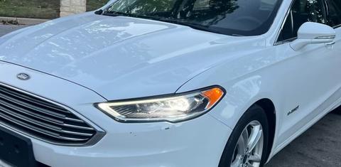 Ford Fusion Hybrid 2018
