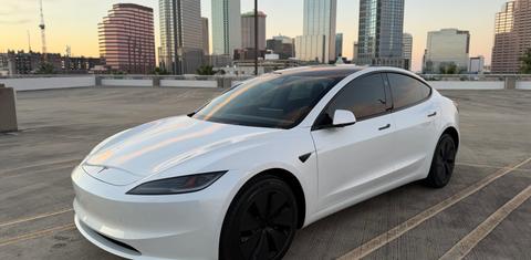 Tesla Model 3 2025