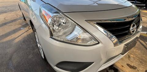Nissan Versa 2018