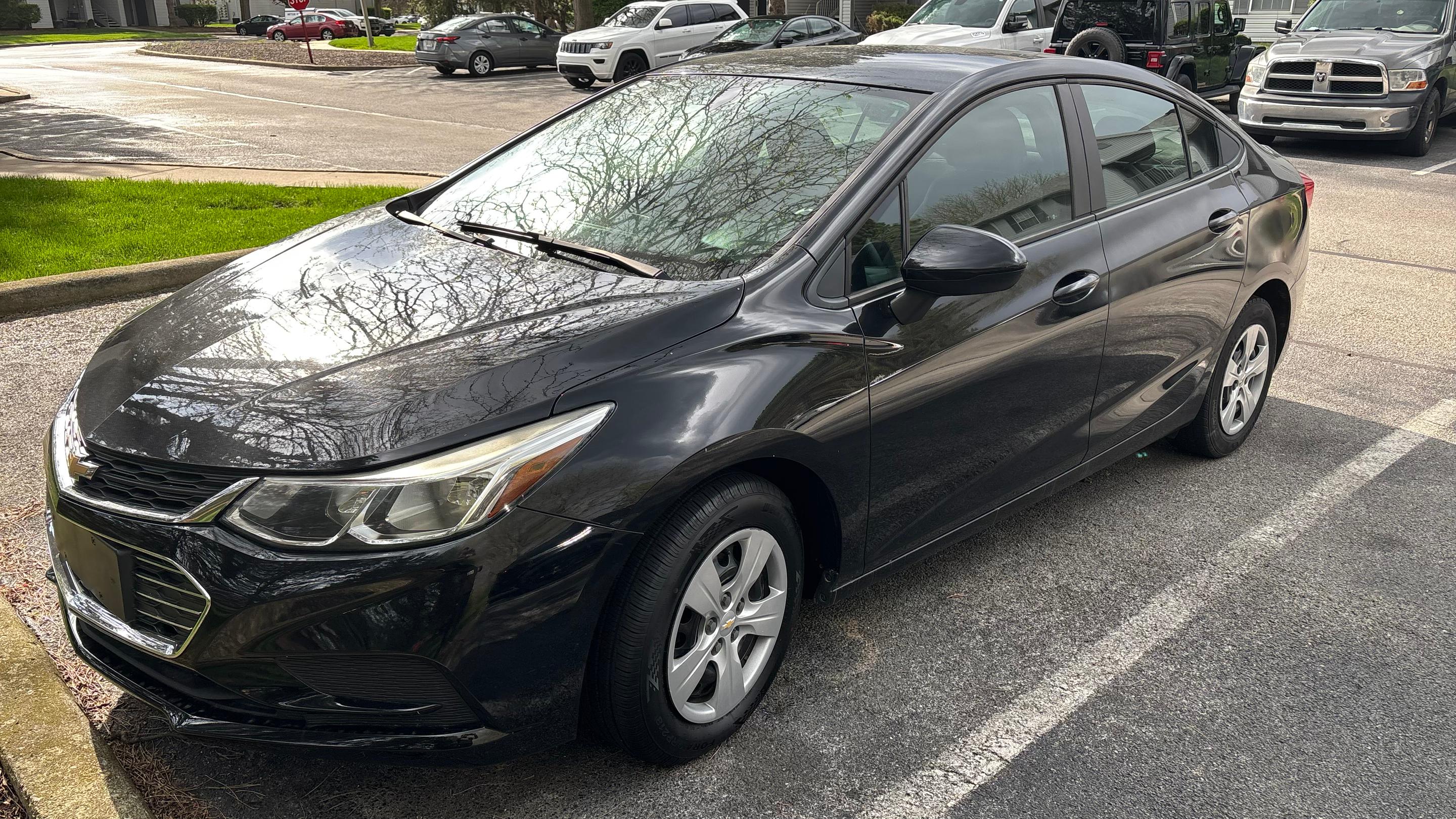 Chevrolet Cruze 2018 in Toledo, OH