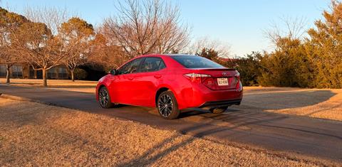 Toyota Corolla 2015