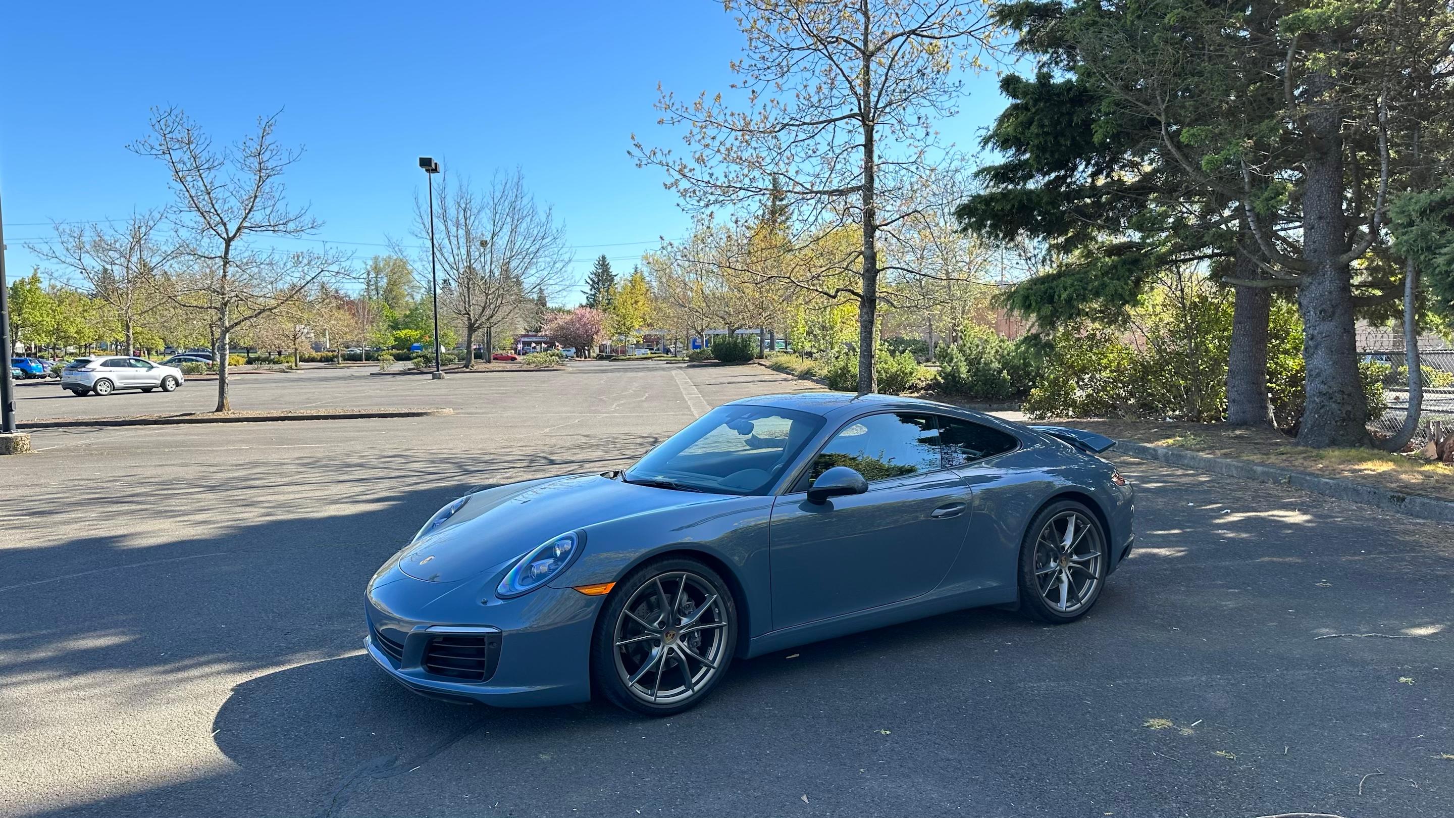 Porsche 911 2017 in Portland, OR