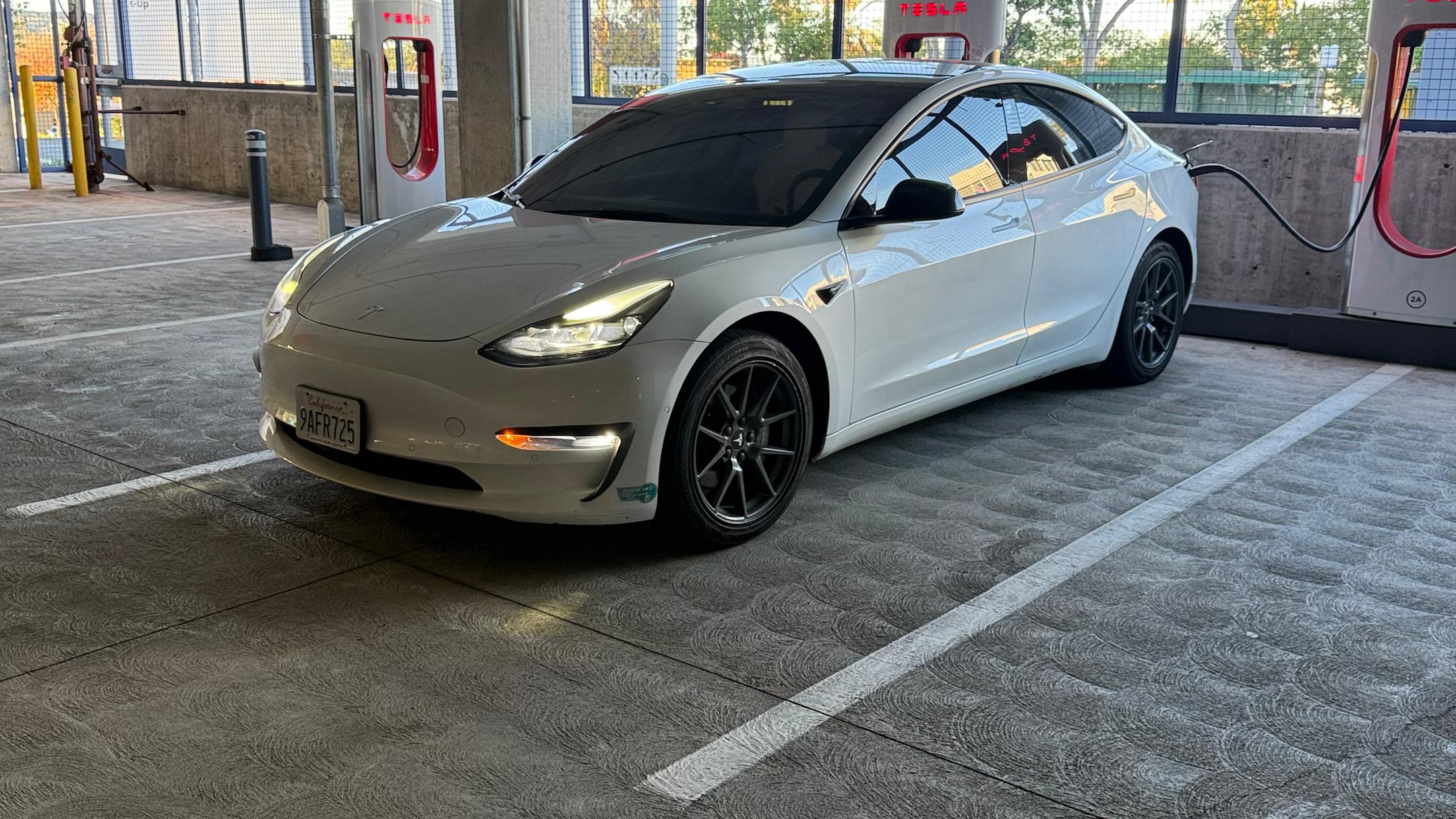 Tesla Model 3 2022 in 