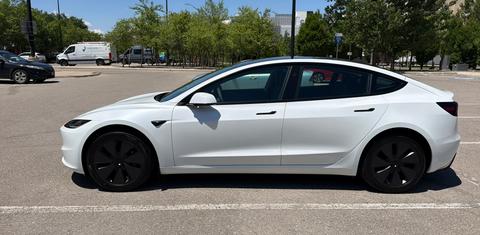Tesla Model 3 2025