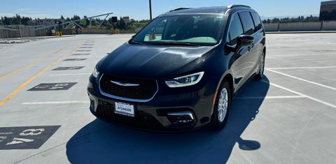 Chrysler Pacifica 2022