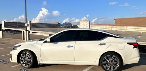 Nissan Altima 2023