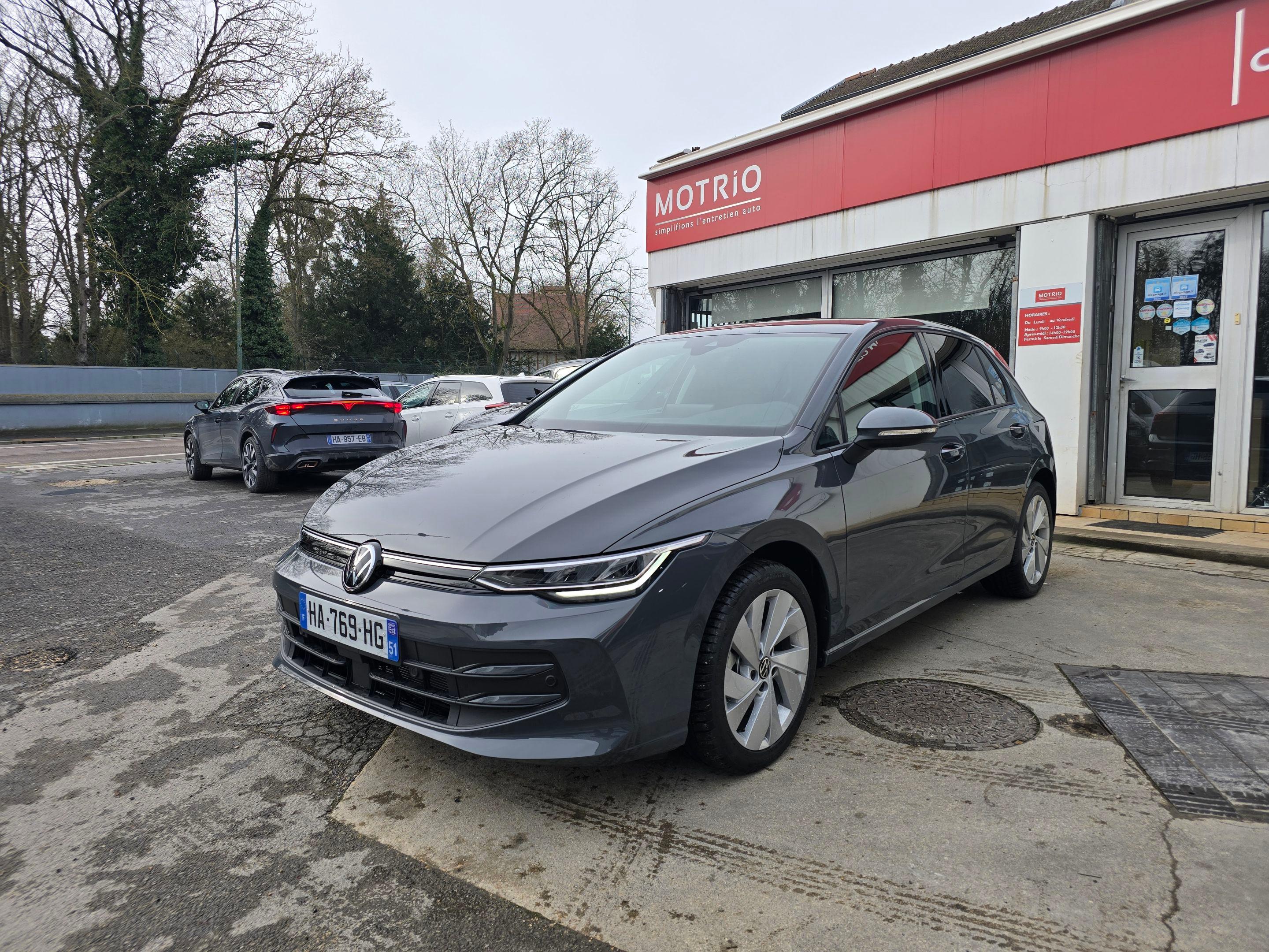 Volkswagen GOLF 2024 à 