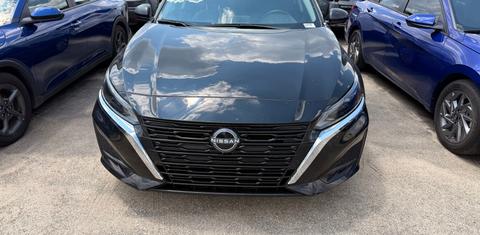 Nissan Altima 2025