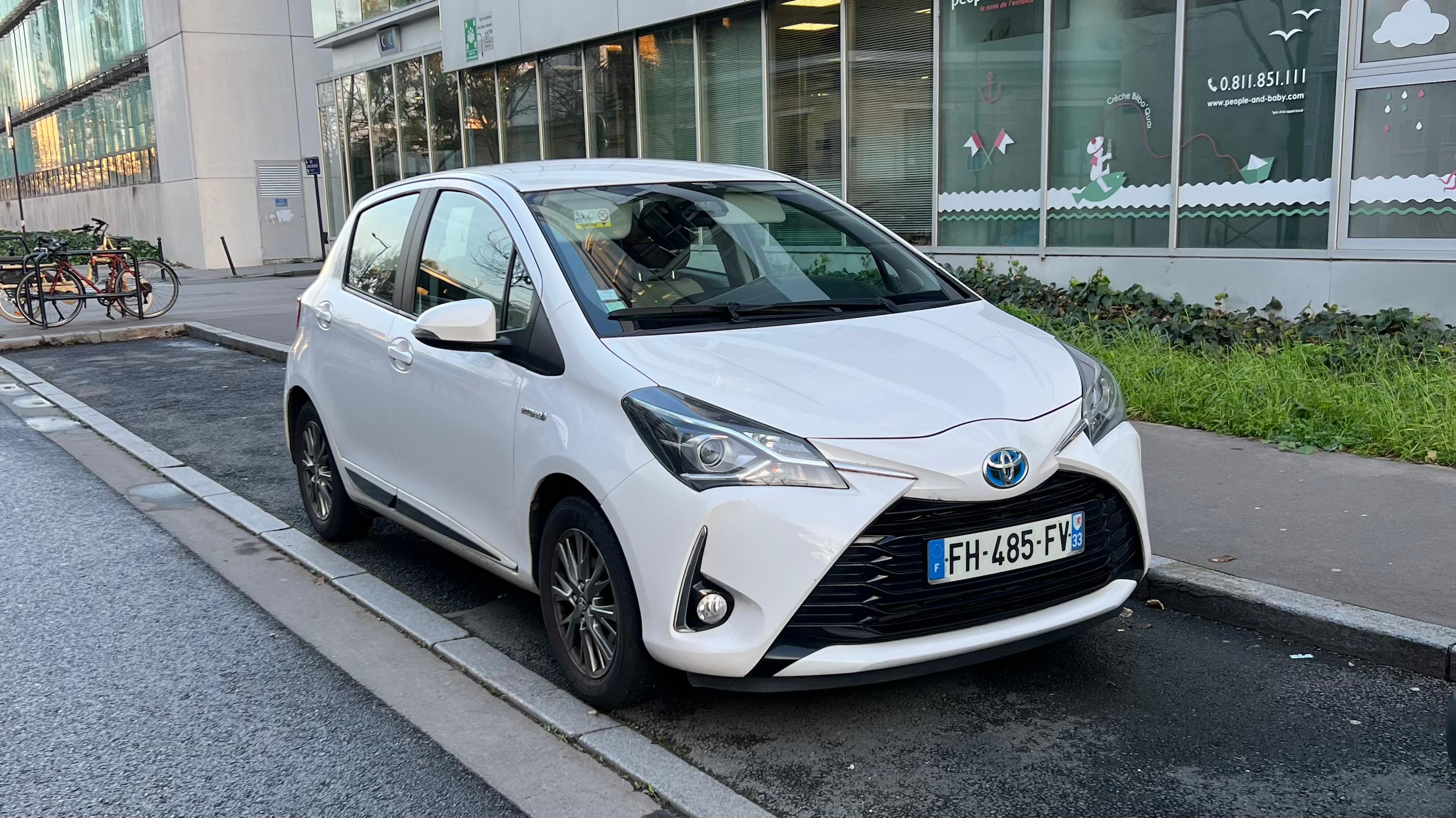 Toyota YARIS 2019 à Bordeaux