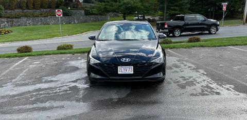 Hyundai Elantra 2023