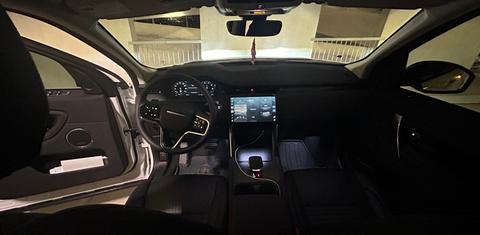 Land Rover Discovery Sport 2024