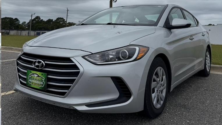 Hyundai Elantra 2018 in 