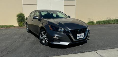Nissan Altima 2022