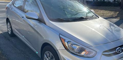 Hyundai Accent 2015