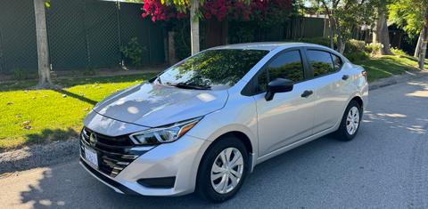 Nissan Versa 2024