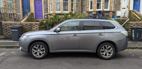 Mitsubishi Outlander 2015