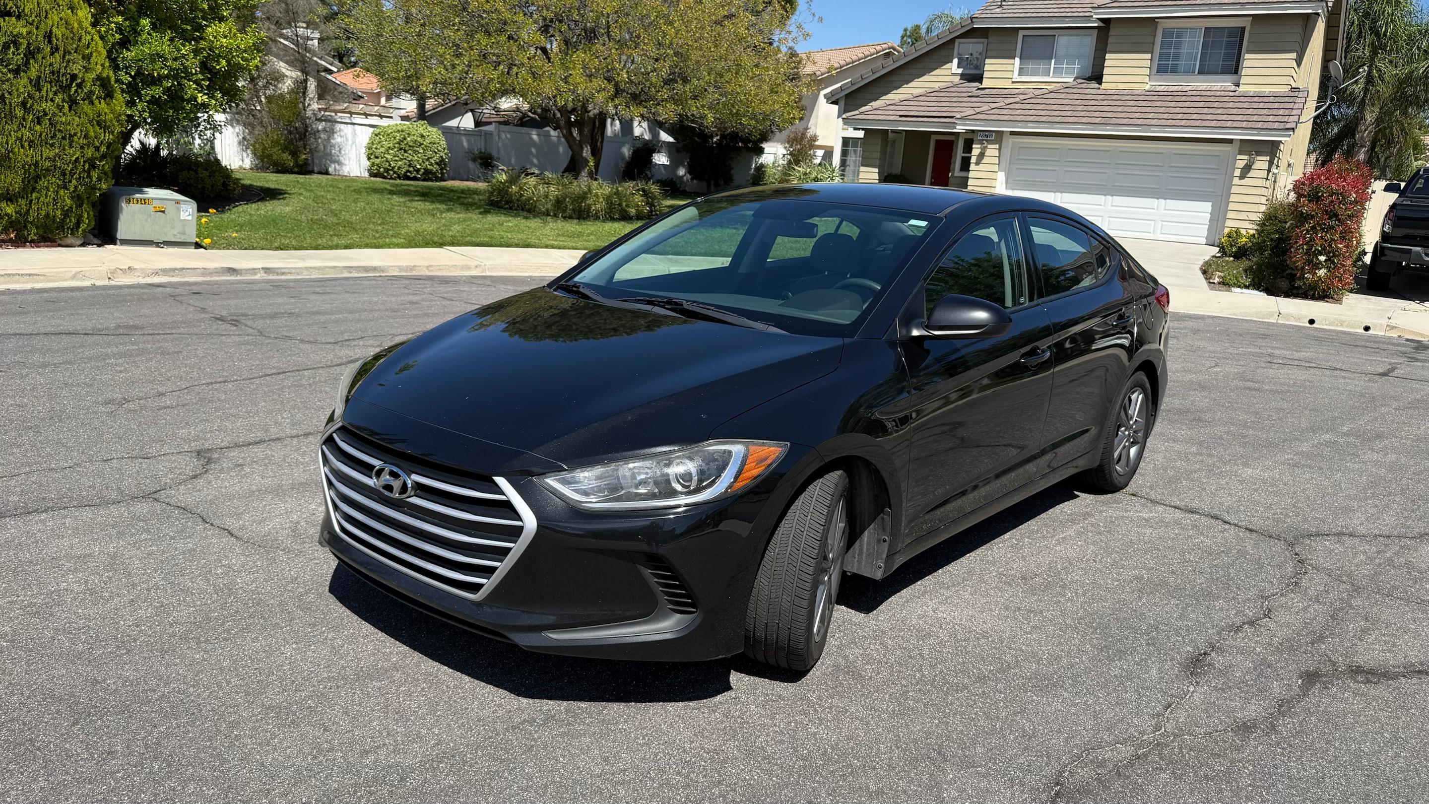 Hyundai Elantra 2018 in 