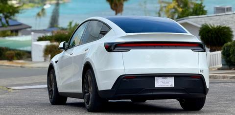 Tesla Model Y 2026