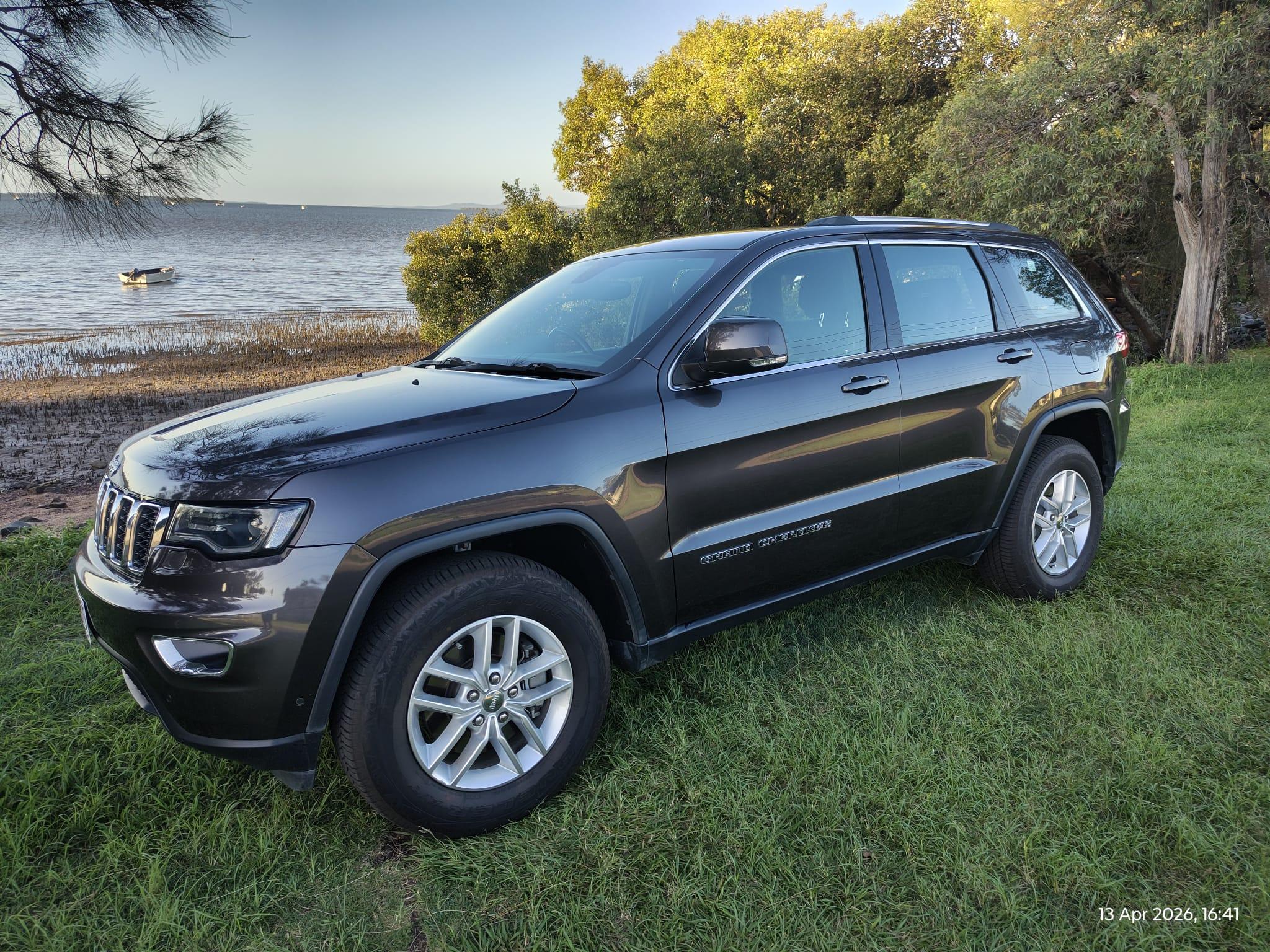 Jeep GRAND CHEROKEE 2019 in Redland Bay