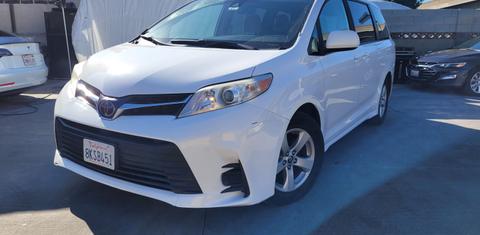 Toyota Sienna 2019