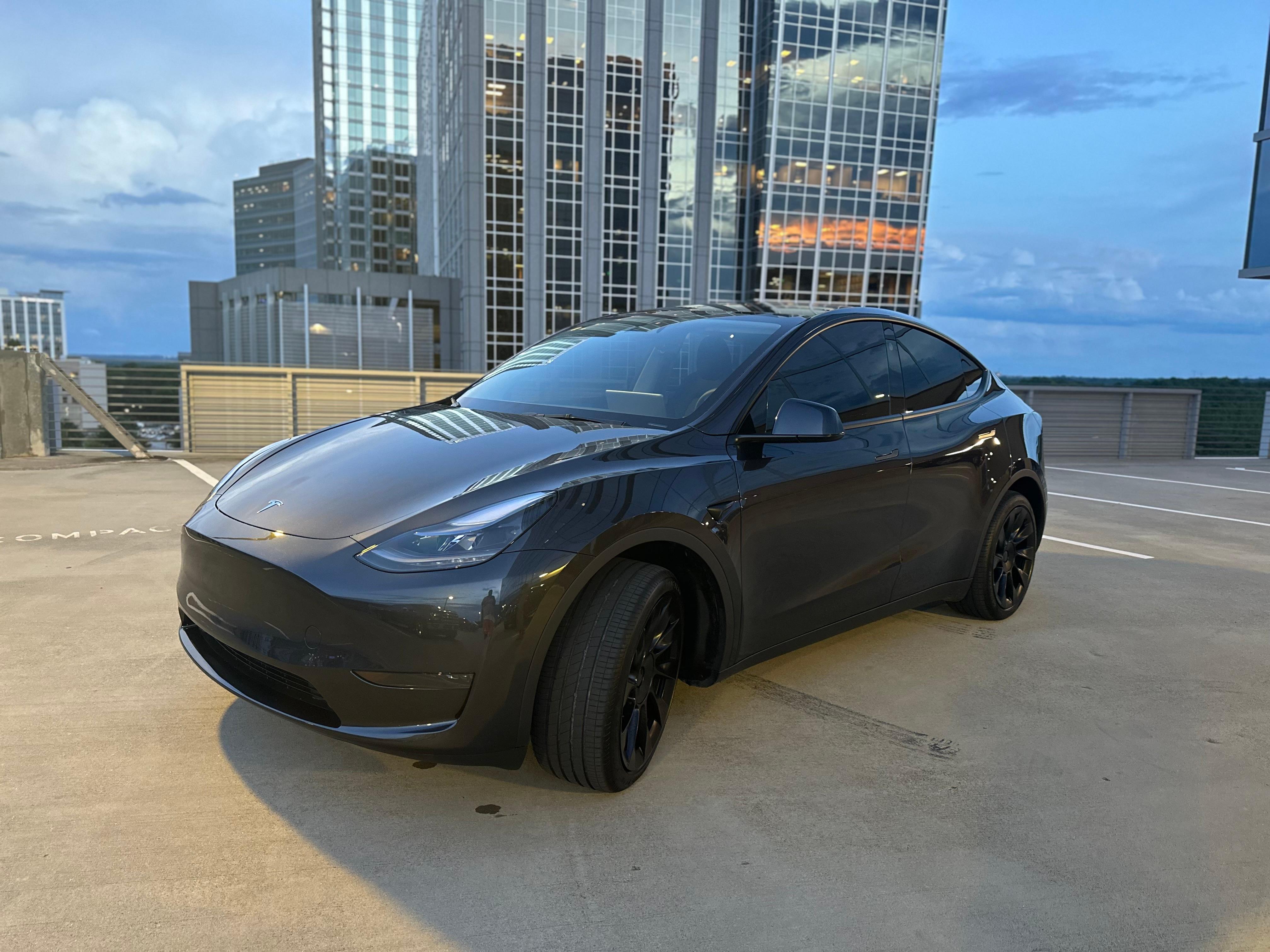 Tesla Model Y 2024 in Raleigh, NC