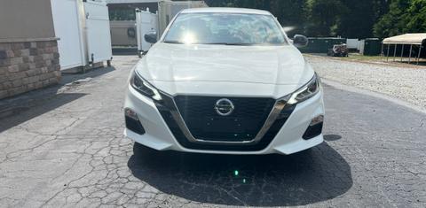 Nissan Altima 2021