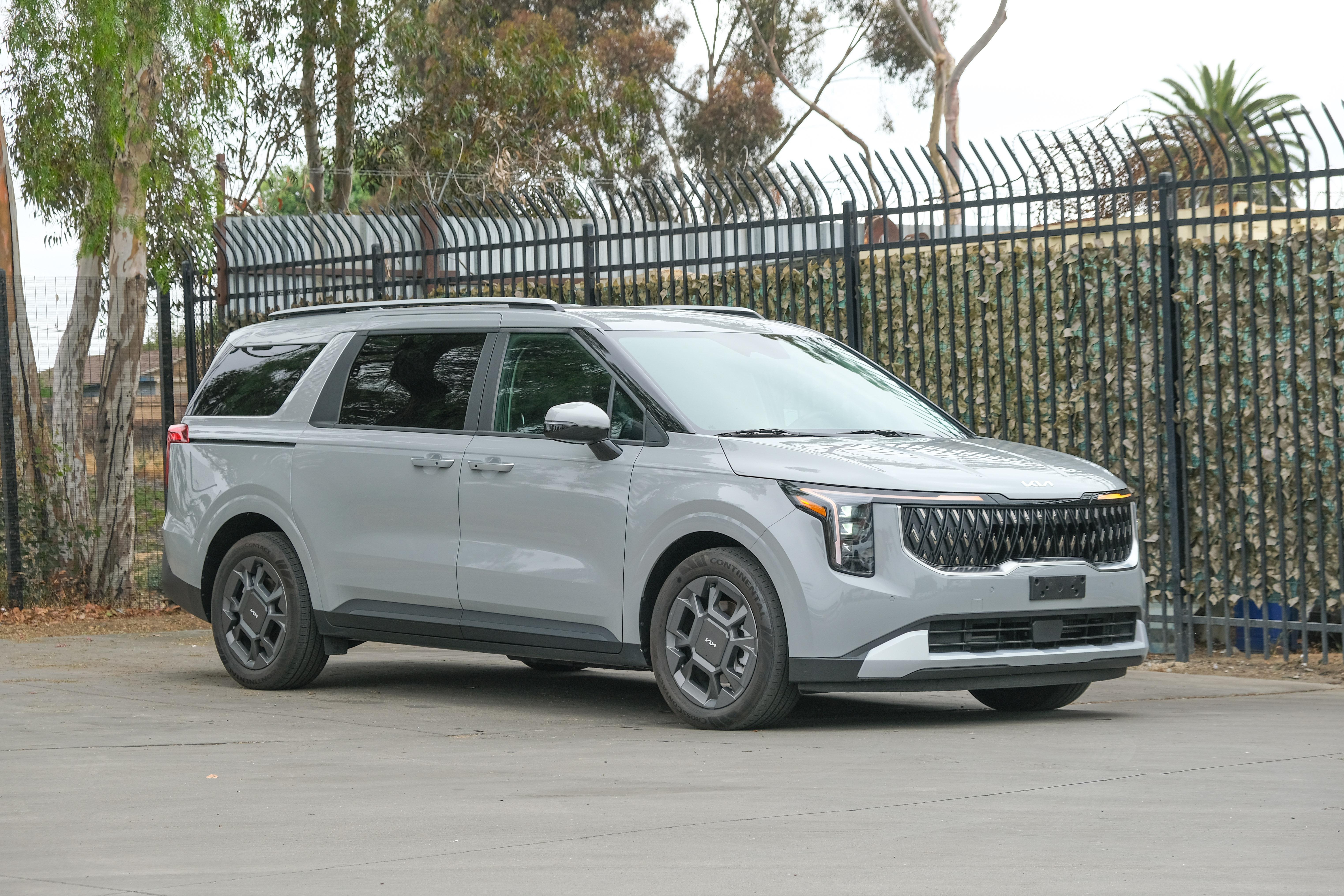 Kia Carnival Hybrid 2026 in San Diego, CA