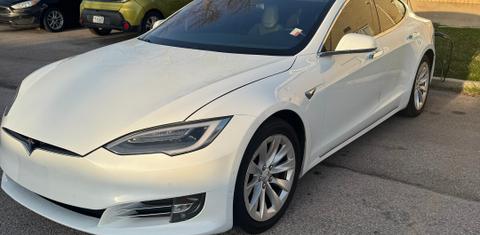 Tesla Model S 2018