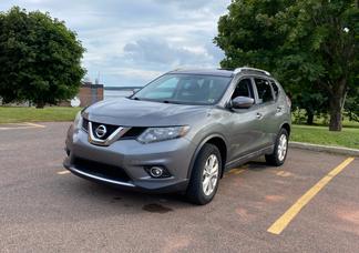 Nissan Rogue car