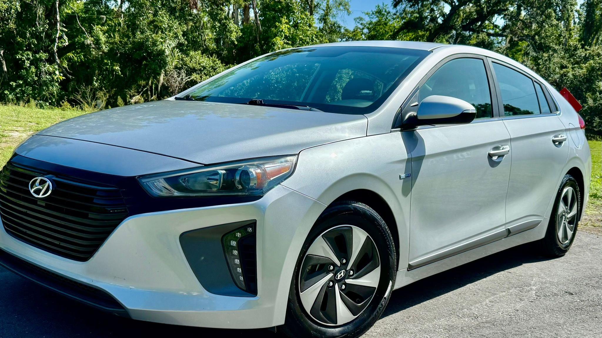 Hyundai Ioniq Hybrid 2018 in 