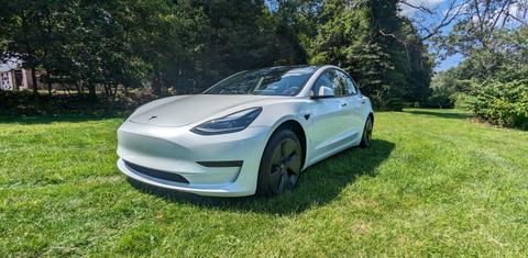 Tesla Model 3 2023
