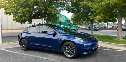 Tesla Model 3 2022