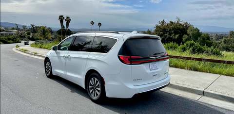 Chrysler Pacifica 2022