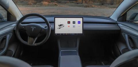 Tesla Model 3 2023