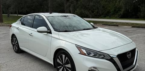 Nissan Altima 2022