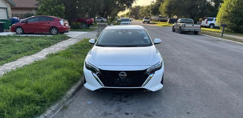 Nissan Sentra 2024