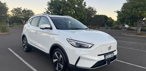 MG ZS EV 2024