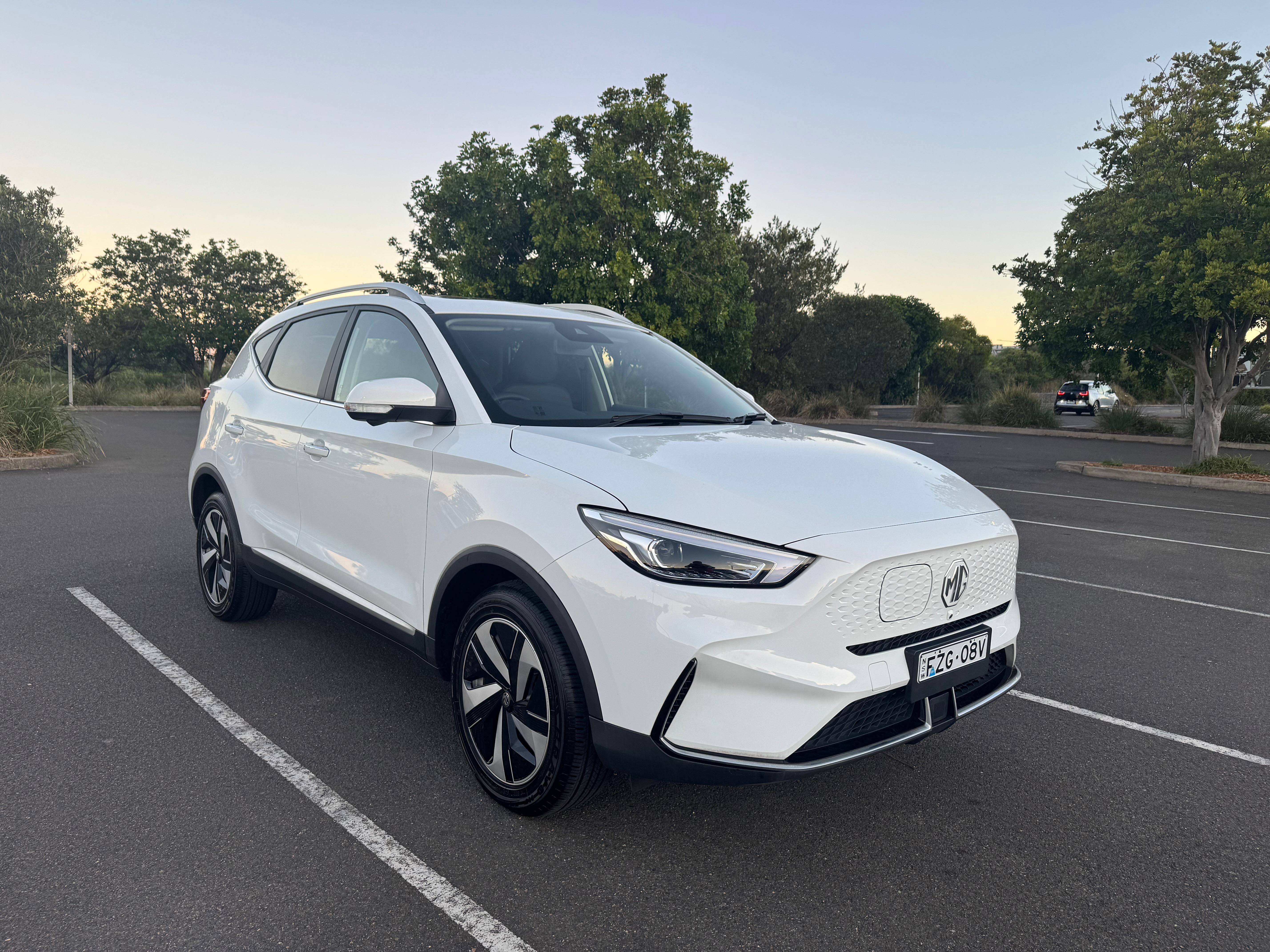 MG ZS EV 2024 in Tempe