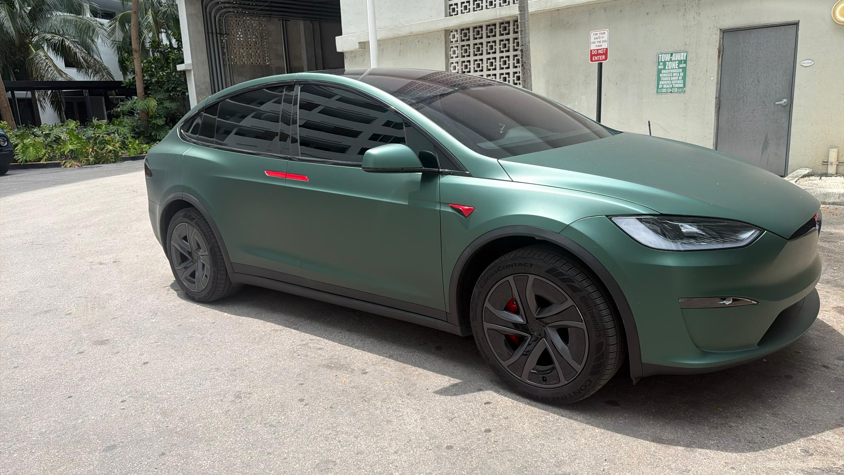 Tesla Model X 2026 in Miami Beach, FL