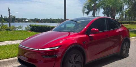 Tesla Model Y 2026
