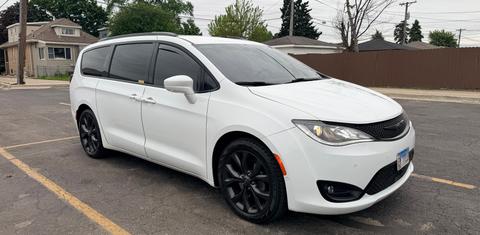 Chrysler Pacifica 2020